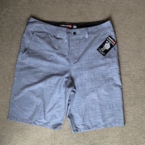 NWT Men’s Quiksilver Amphibians Short